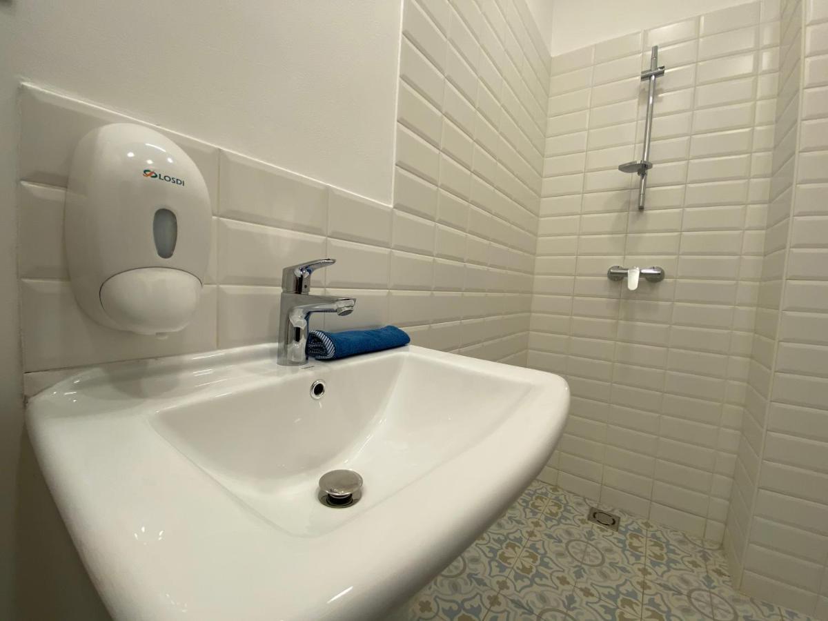 2 Bedroom 107 M2 Loft With Balcony Budapest Ngoại thất bức ảnh