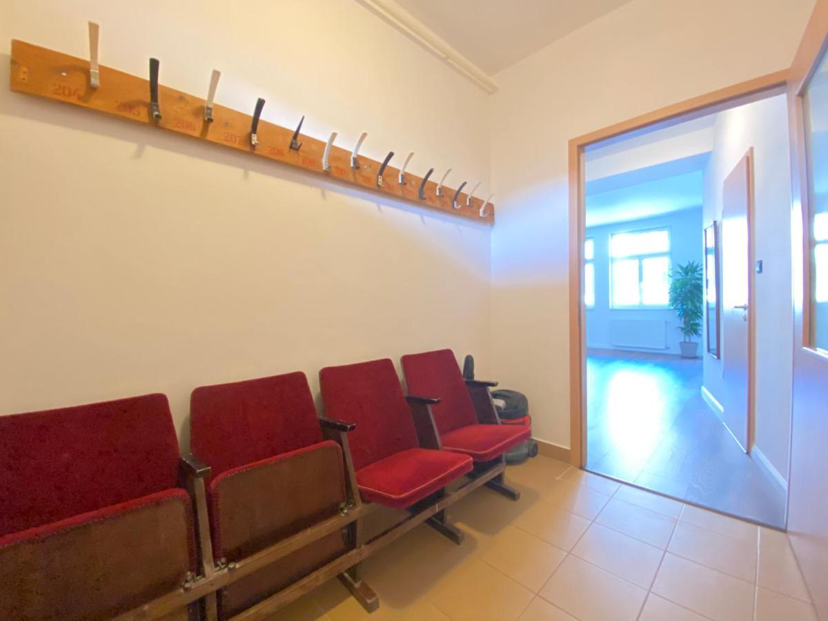 2 Bedroom 107 M2 Loft With Balcony Budapest Ngoại thất bức ảnh
