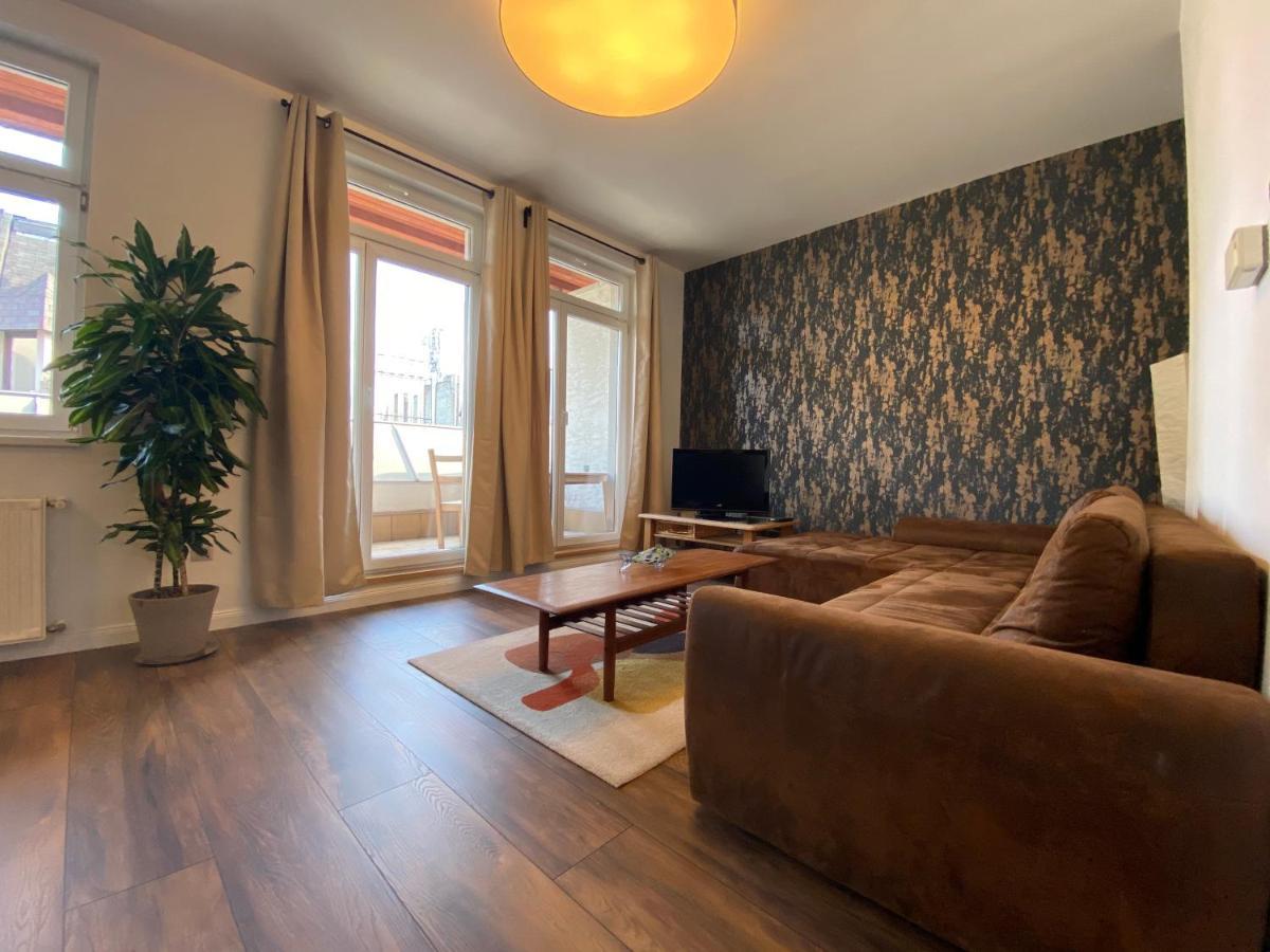 2 Bedroom 107 M2 Loft With Balcony Budapest Ngoại thất bức ảnh