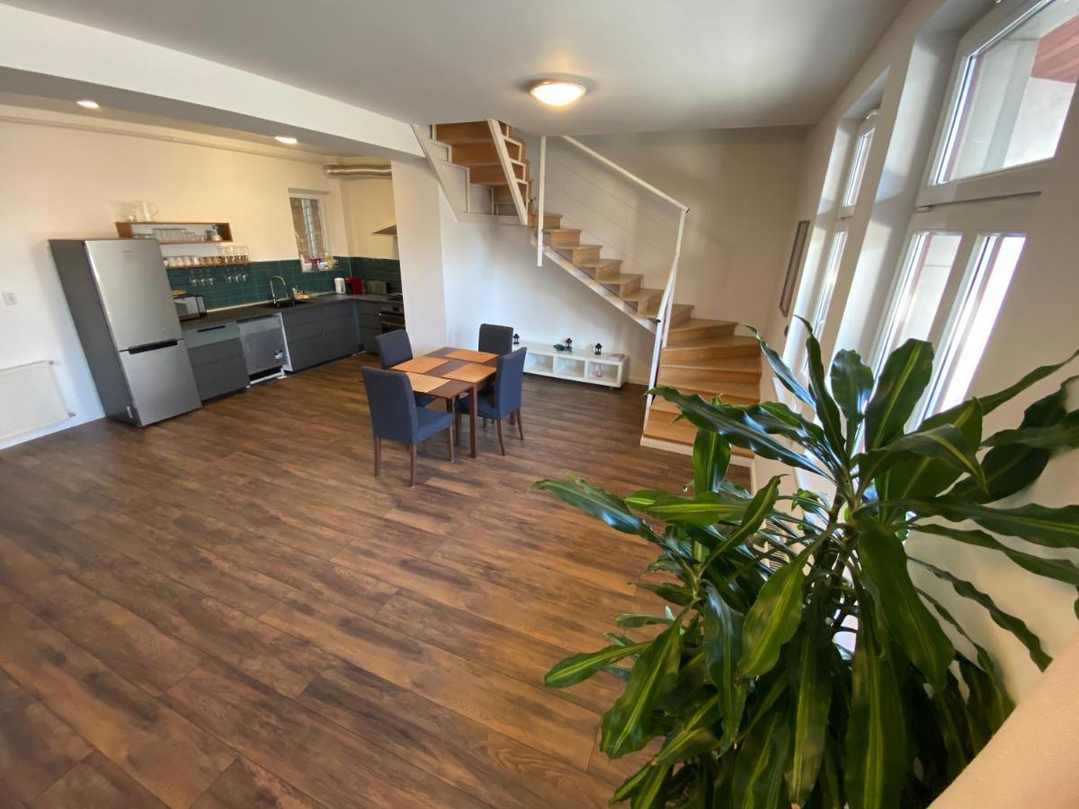 2 Bedroom 107 M2 Loft With Balcony Budapest Ngoại thất bức ảnh