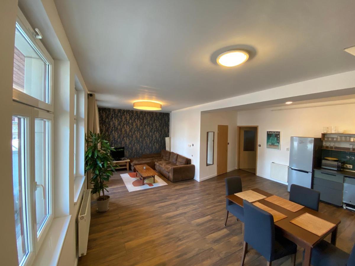 2 Bedroom 107 M2 Loft With Balcony Budapest Ngoại thất bức ảnh